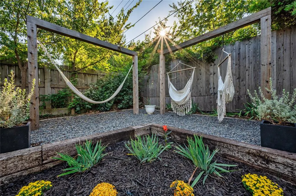 Photo 4 — 4813 Morris Lane, Oklahoma City, OK 73112