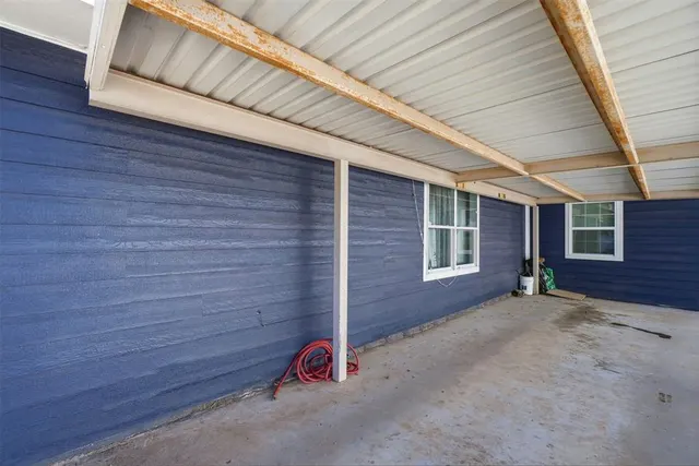 Photo 4 — 309 N Stephens Street, Hobart, OK 73651