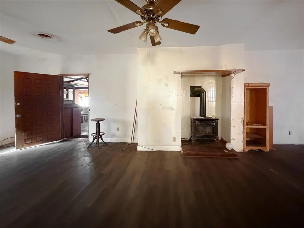 Photo 8 — 411 N 6th Street, Sayre, OK 73662