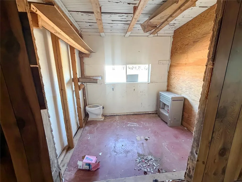 Photo 6 — 409 N 6th Street, Sayre, OK 73662