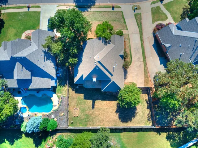 Photo 8 — 3517 Kentucky Way, Edmond, OK 73034