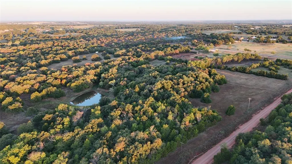 Photo 3 — 25 S Anderson Road, Guthrie, OK 73044