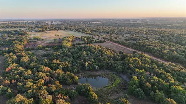 Photo 5 — 25 S Anderson Road, Guthrie, OK 73044