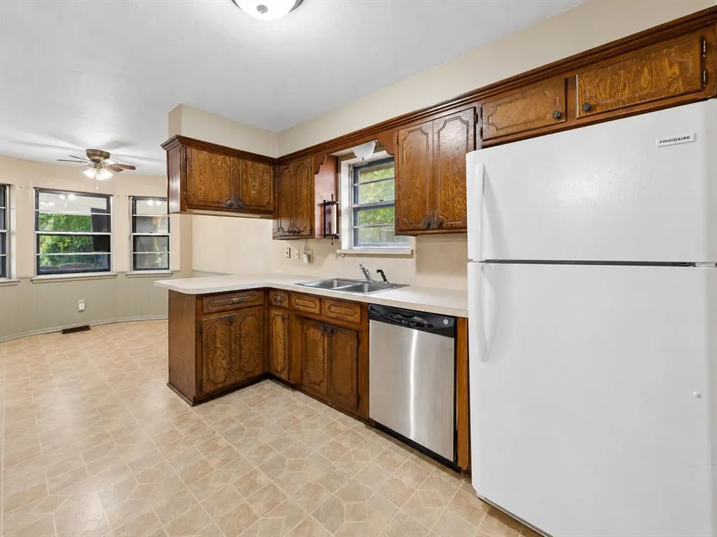 Photo 15 — 324 W Blueridge Drive, Midwest City, OK 73110