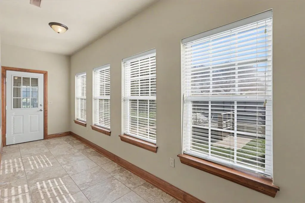 Photo 19 — 16620 SW 27th Street, El Reno, OK 73036