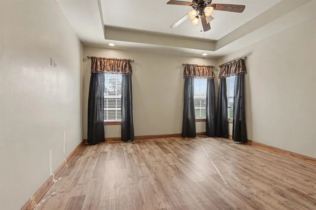 Photo 22 — 16620 SW 27th Street, El Reno, OK 73036