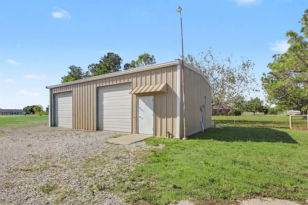 Photo 38 — 16620 SW 27th Street, El Reno, OK 73036