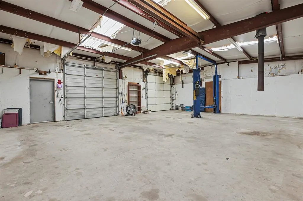 Photo 39 — 16620 SW 27th Street, El Reno, OK 73036