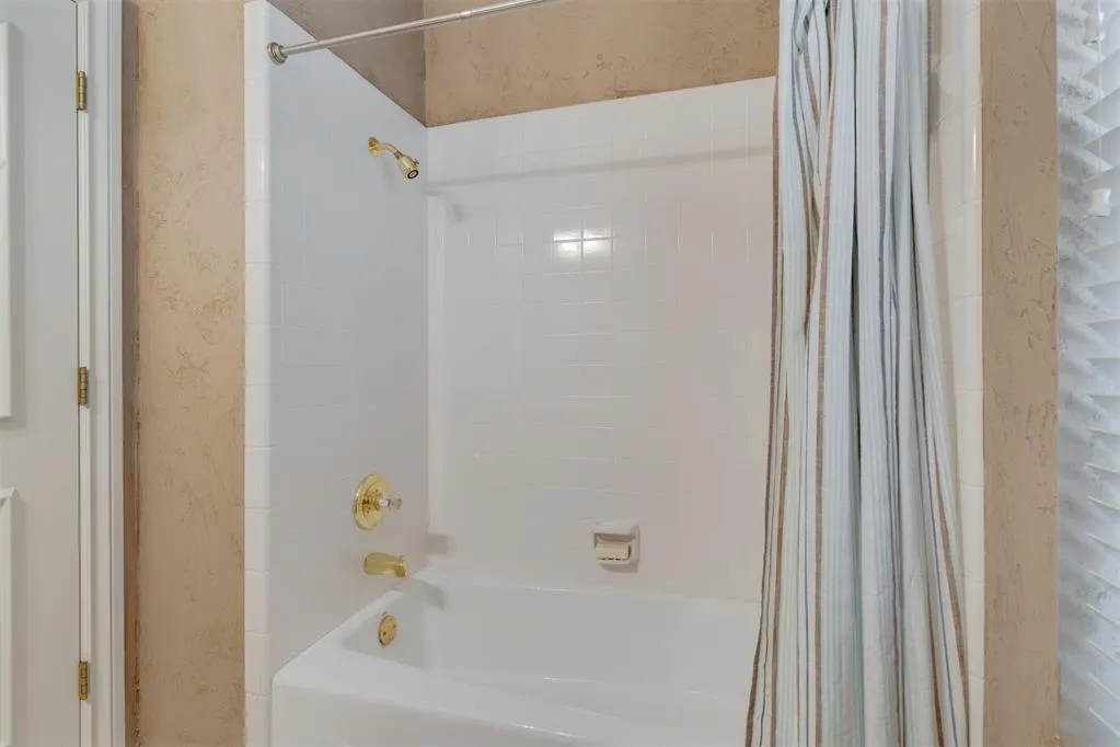 Photo 22 — 100 N Crosstimber Trail, Edmond, OK 73034