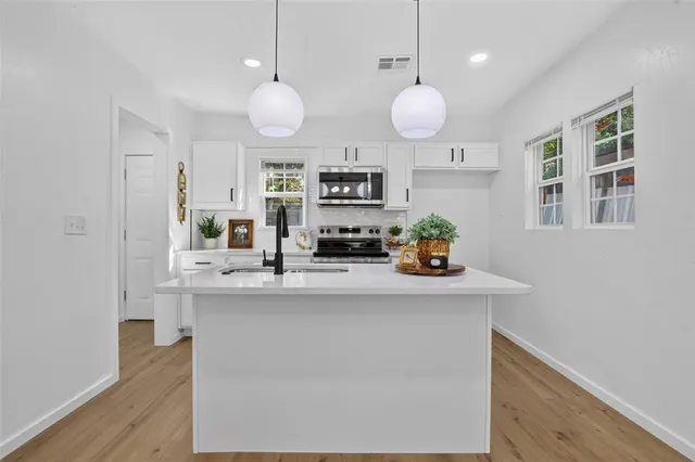 Photo 4 — 2338 NW 21st Street, Oklahoma City, OK 73107