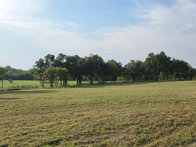 Photo 5 — 6242 Lake Breeze Drive, Guthrie, OK 73044