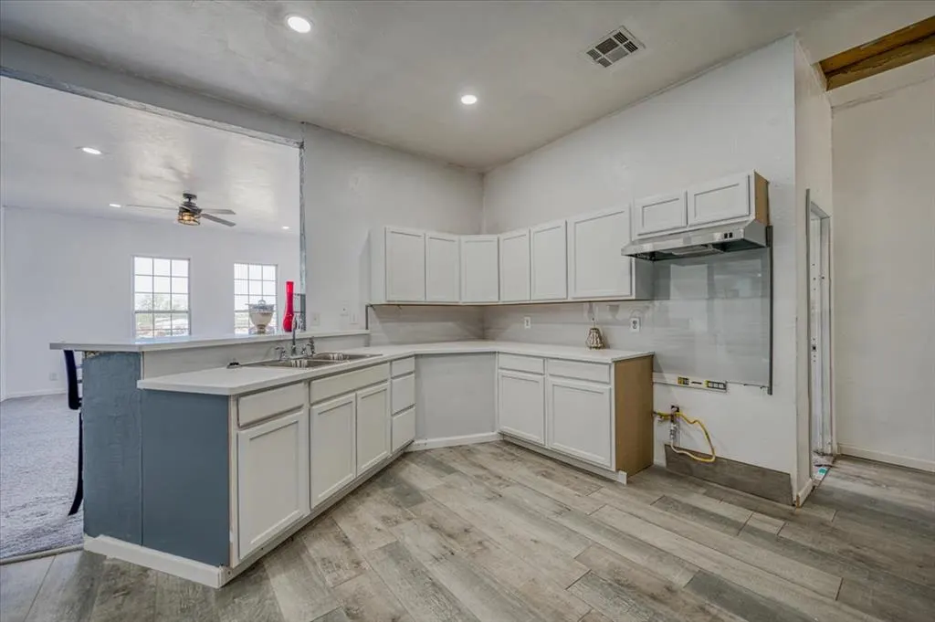 Photo 16 — 4040 Lynda Lane, Guthrie, OK 73044