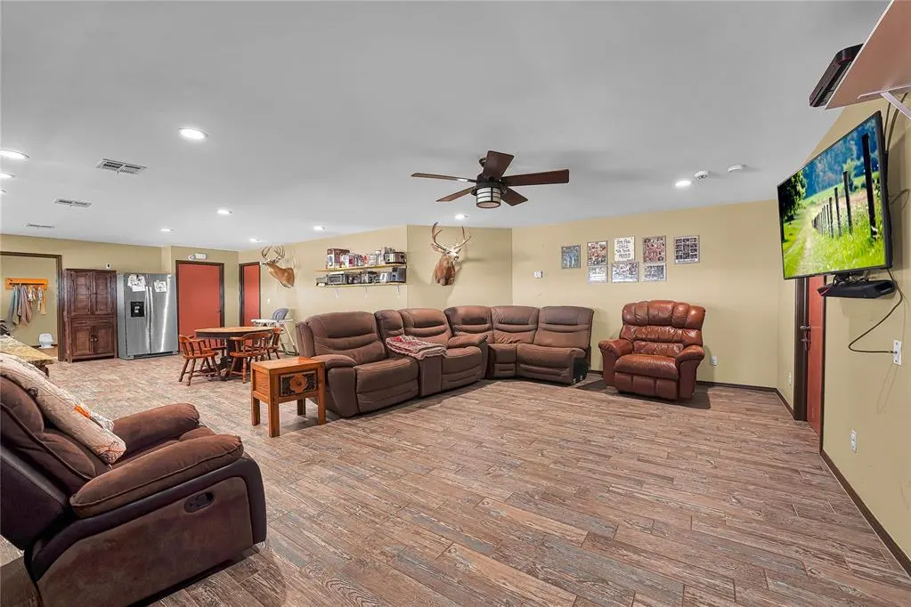 Photo 6 — 31665 E County Rd 1350, Willow, OK 73673