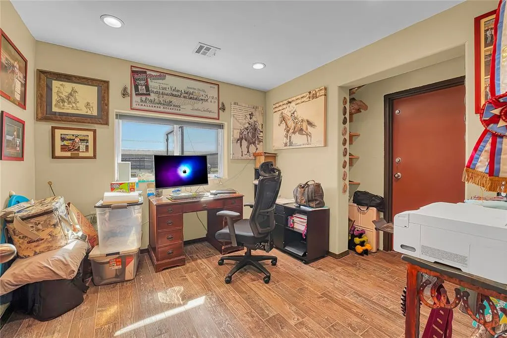 Photo 19 — 31665 E County Rd 1350, Willow, OK 73673