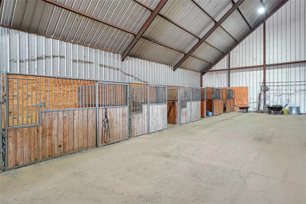 Photo 44 — 31665 E County Rd 1350, Willow, OK 73673