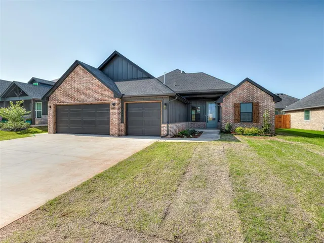 Photo 4 — 10448 SW 50th Street, Mustang, OK 73064
