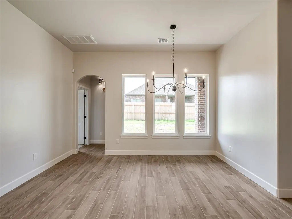 Photo 21 — 10448 SW 50th Street, Mustang, OK 73064