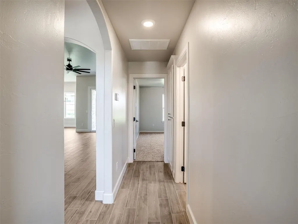 Photo 33 — 10448 SW 50th Street, Mustang, OK 73064