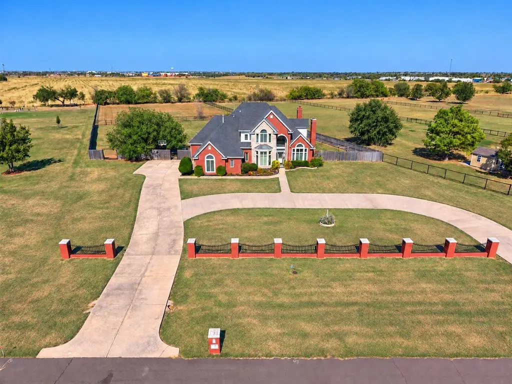 Front exterior — 3401 Crystal Spring Drive, Norman, OK 73072