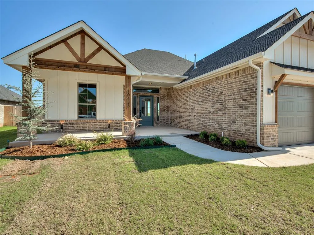 Photo 3 — 10433 SW 50th Street, Mustang, OK 73064