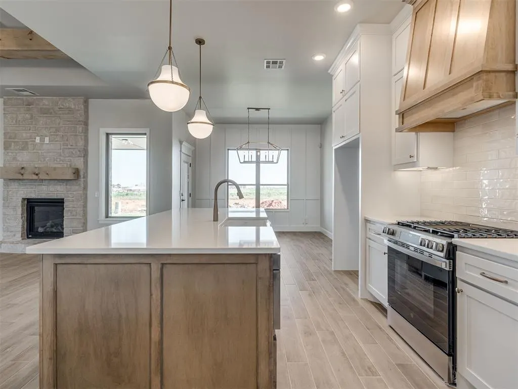 Photo 11 — 10433 SW 50th Street, Mustang, OK 73064