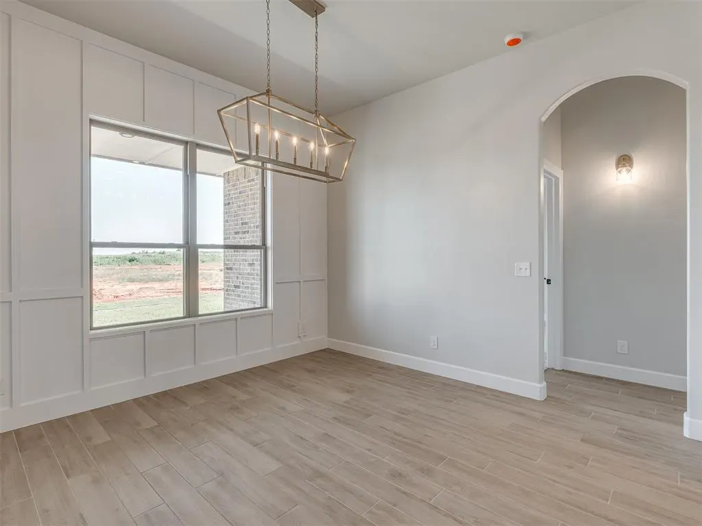 Photo 17 — 10433 SW 50th Street, Mustang, OK 73064
