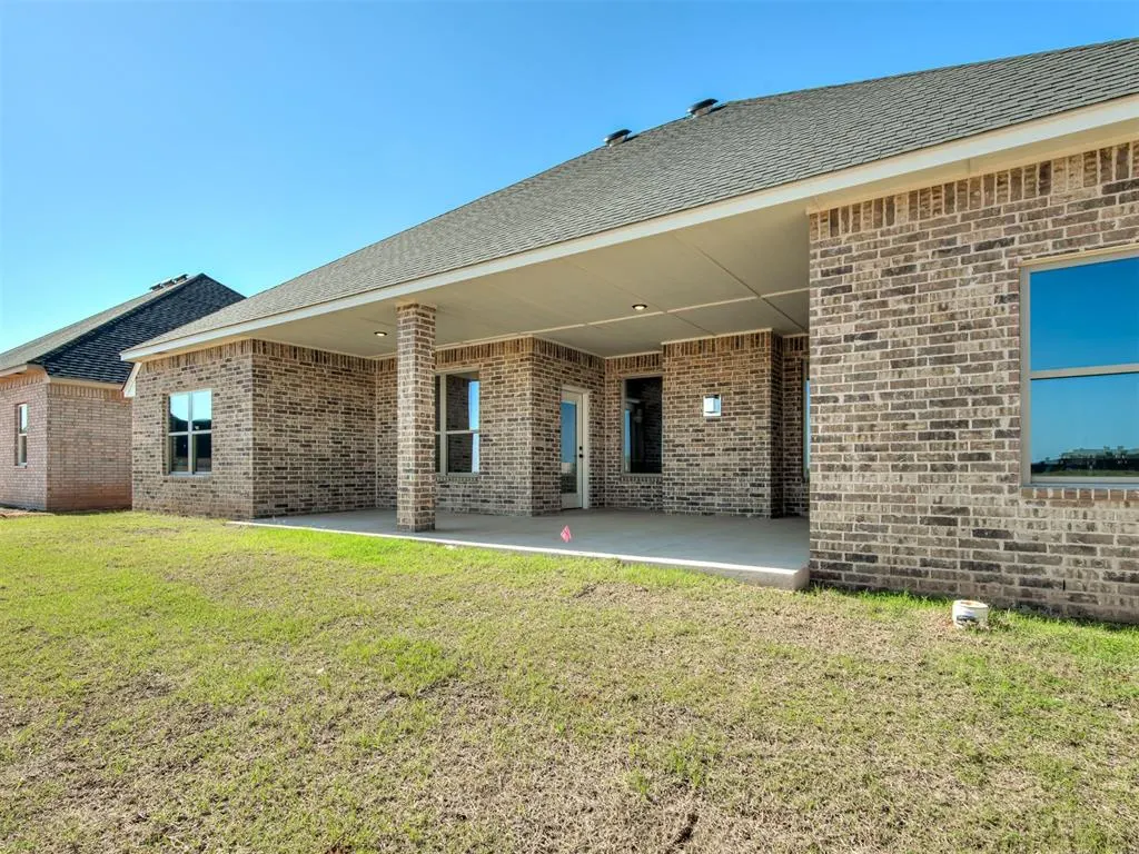 Photo 29 — 10433 SW 50th Street, Mustang, OK 73064