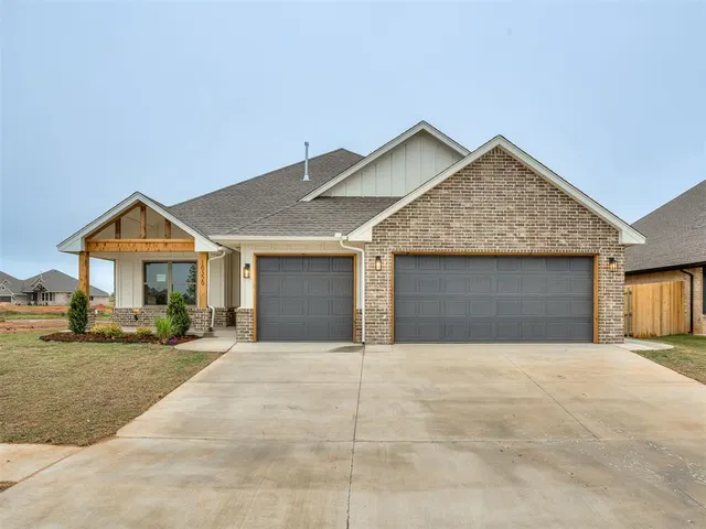 Photo 2 — 10329 SW 50th Street, Mustang, OK 73064
