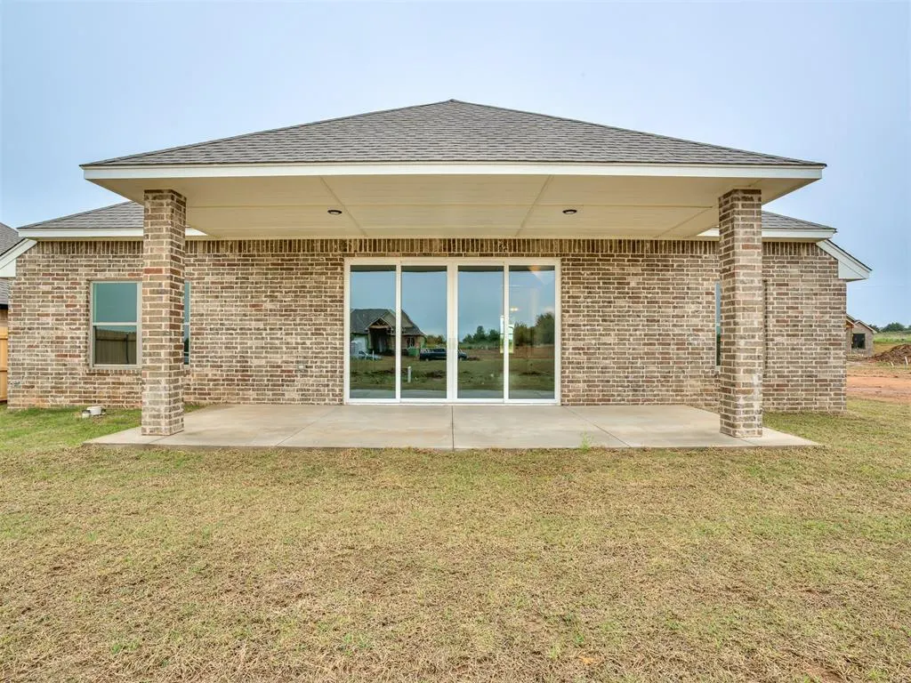 Photo 29 — 10329 SW 50th Street, Mustang, OK 73064