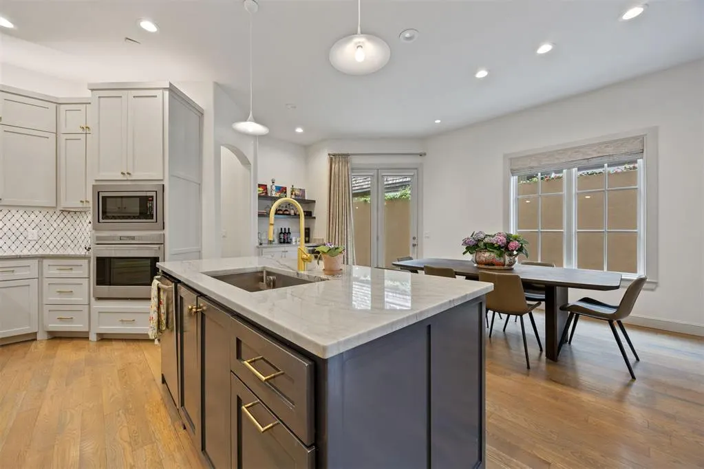 Photo 19 — 6509 Avondale Drive B, Nichols Hills, OK 73116
