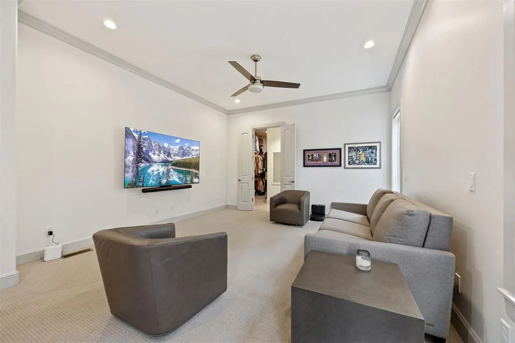 Photo 22 — 6509 Avondale Drive B, Nichols Hills, OK 73116