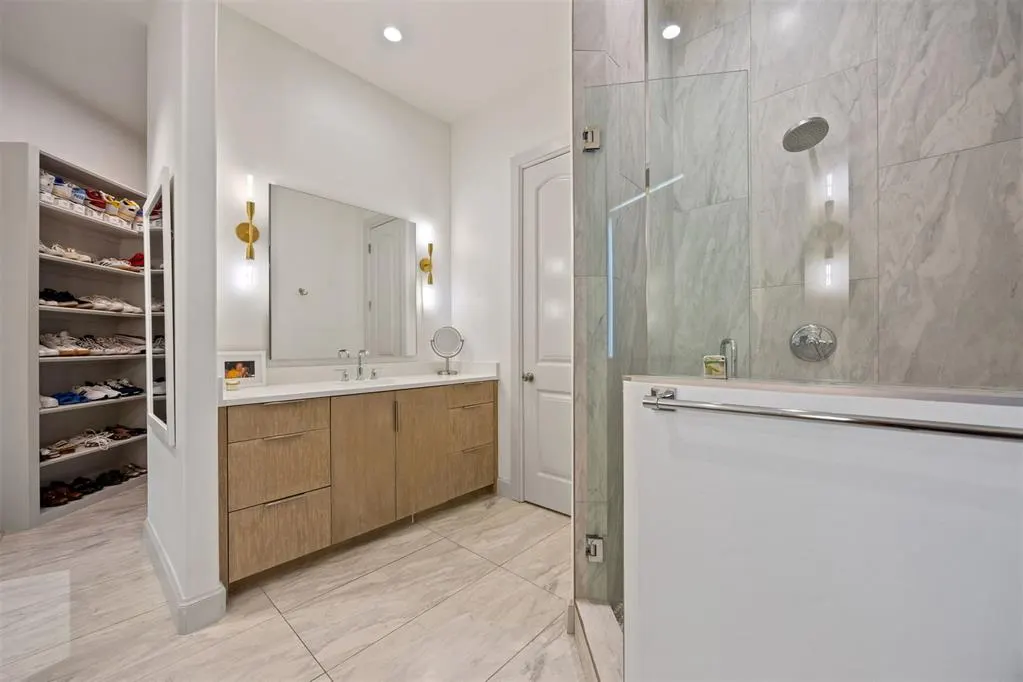 Photo 28 — 6509 Avondale Drive B, Nichols Hills, OK 73116