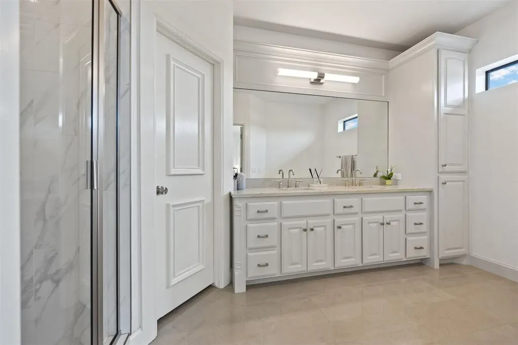 Photo 32 — 6509 Avondale Drive B, Nichols Hills, OK 73116