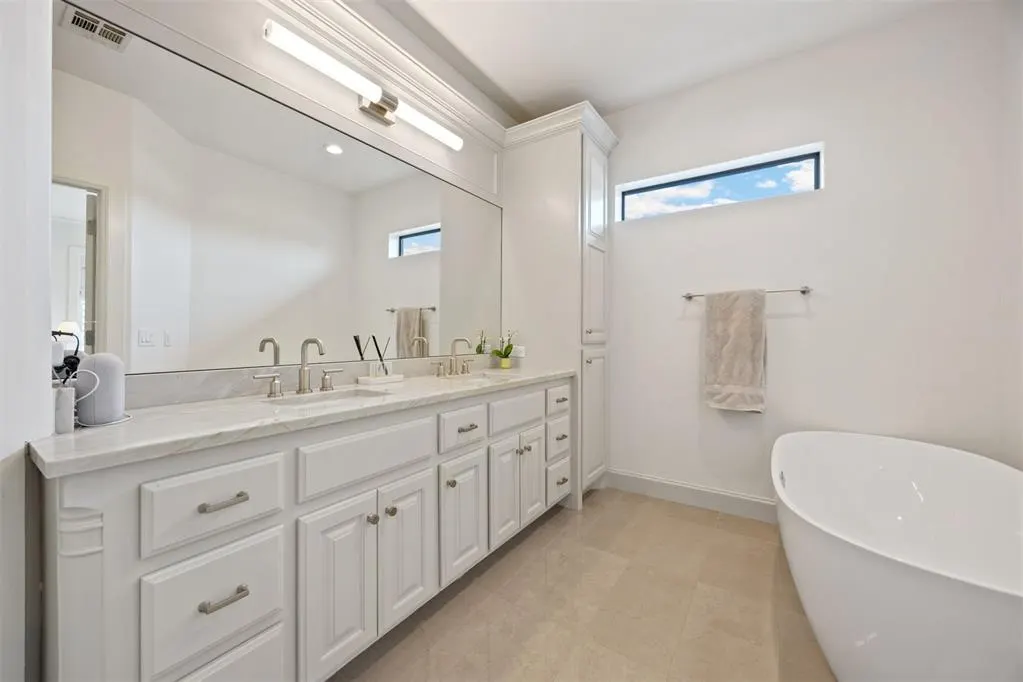 Photo 33 — 6509 Avondale Drive B, Nichols Hills, OK 73116