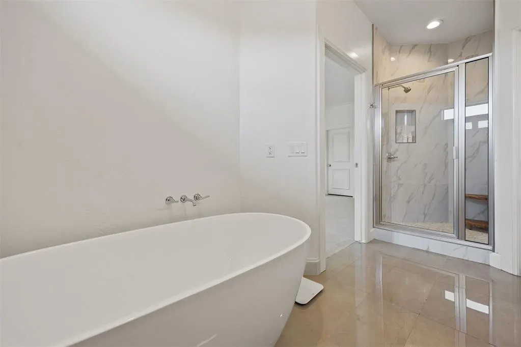 Photo 35 — 6509 Avondale Drive B, Nichols Hills, OK 73116