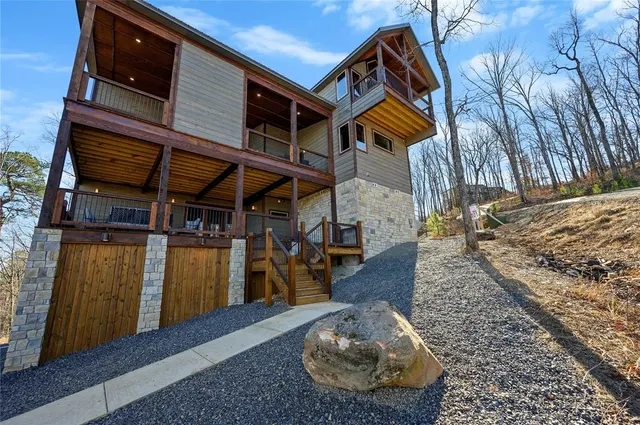 Photo 2 — 579 Moonshiner Springs Trail, Broken Bow, OK 74728
