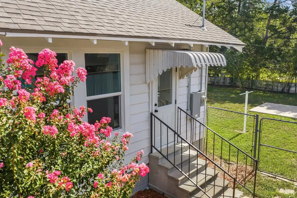 Photo 19 — 558 11th Ave NW, Ardmore, OK 73401