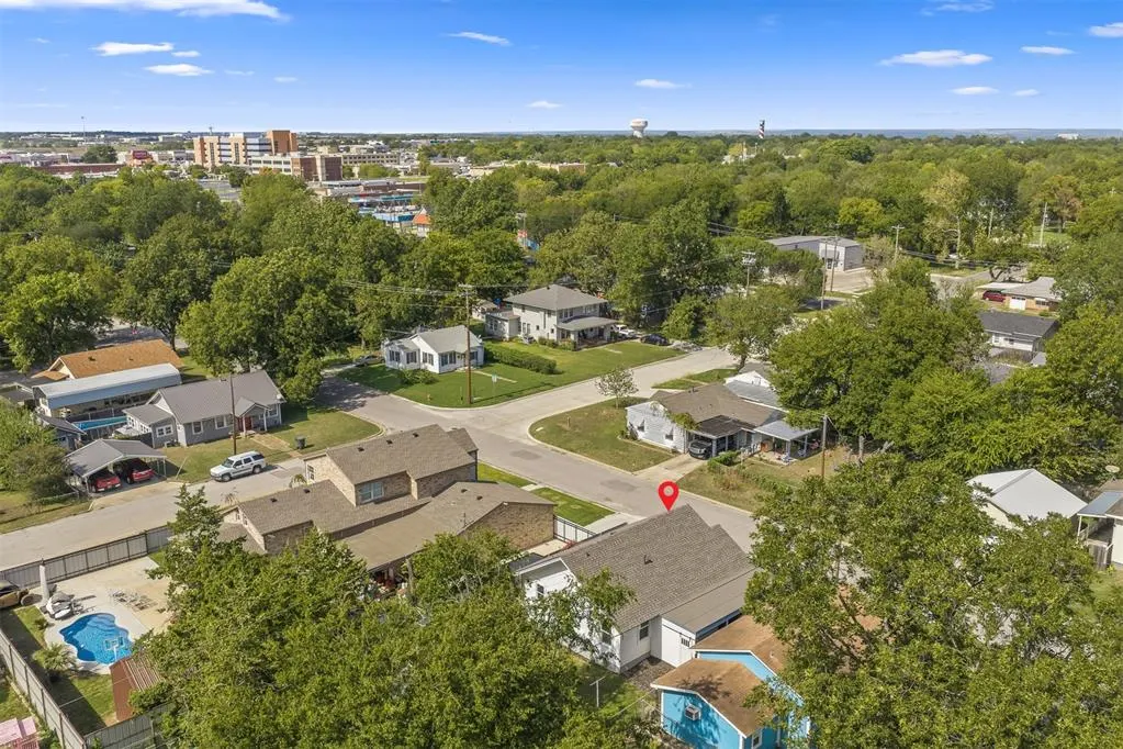 Photo 23 — 558 11th Ave NW, Ardmore, OK 73401