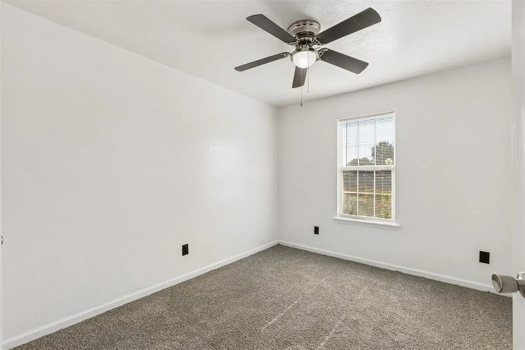 Photo 29 — 1229 NE 23rd Street, Moore, OK 73160