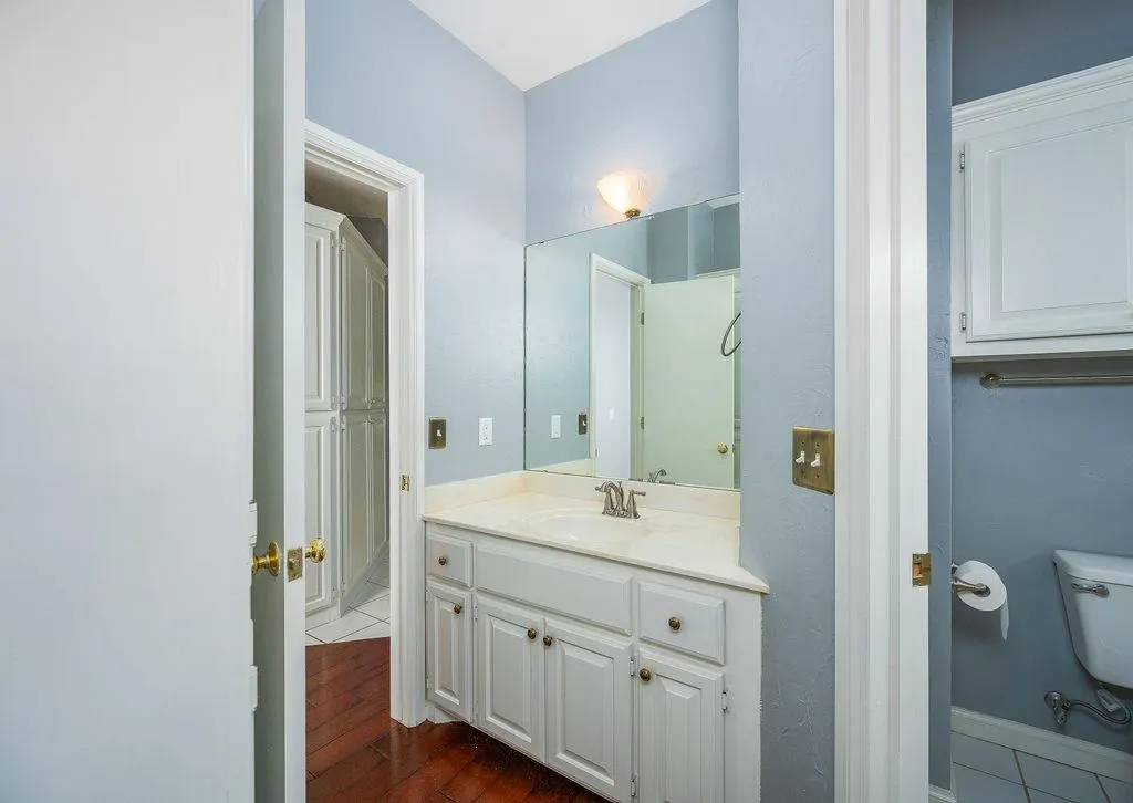 Photo 17 — 11904 Barrywood Drive, Oklahoma City, OK 73120