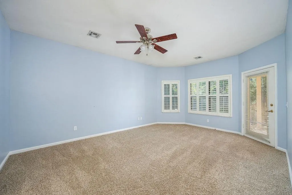 Photo 21 — 11904 Barrywood Drive, Oklahoma City, OK 73120