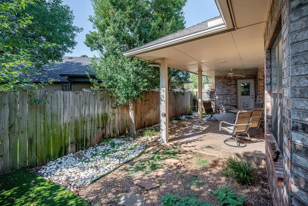 Photo 33 — 11904 Barrywood Drive, Oklahoma City, OK 73120