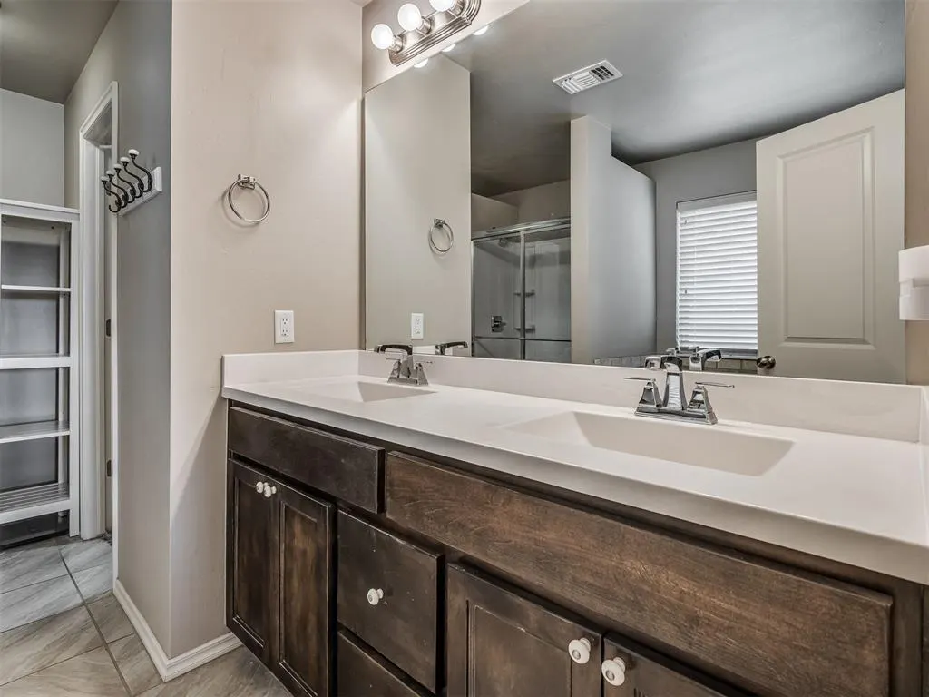Photo 26 — 915 Eaglerock Lane, Norman, OK 73069