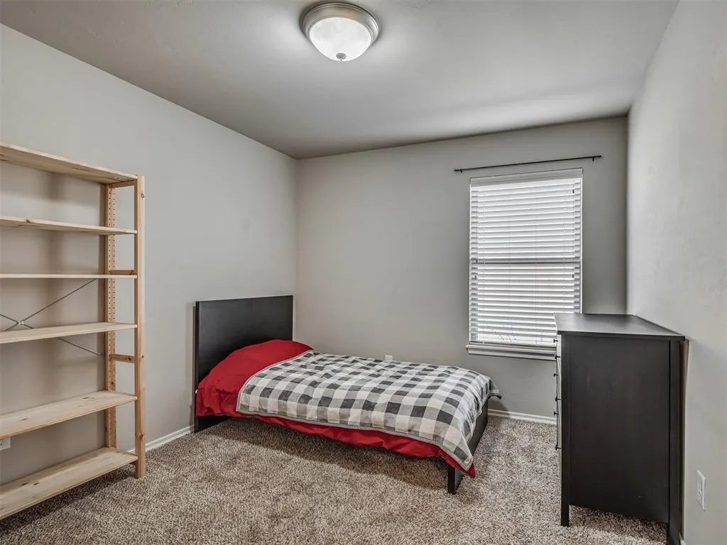 Photo 37 — 915 Eaglerock Lane, Norman, OK 73069