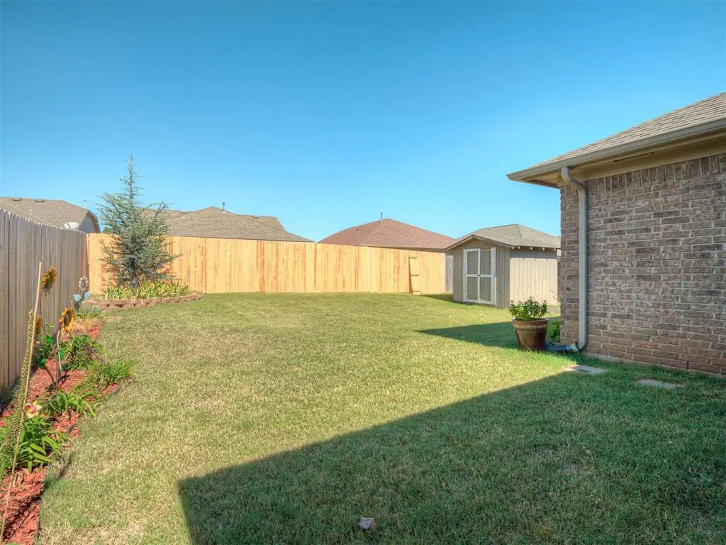Photo 41 — 915 Eaglerock Lane, Norman, OK 73069