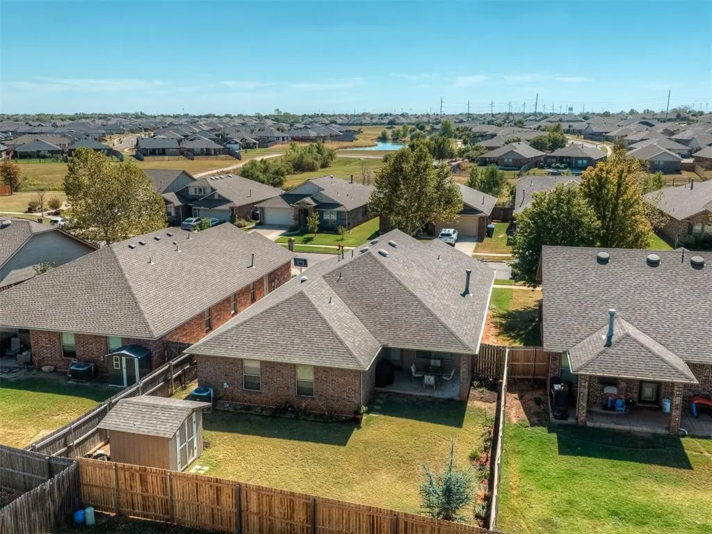 Photo 49 — 915 Eaglerock Lane, Norman, OK 73069