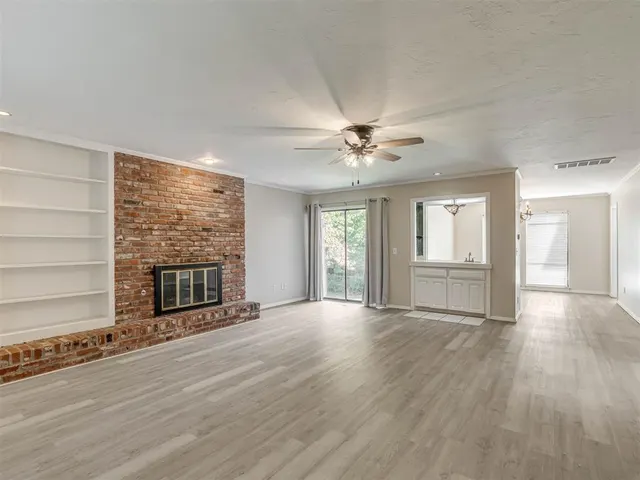 Photo 4 — 524 Canyon Road, Edmond, OK 73034