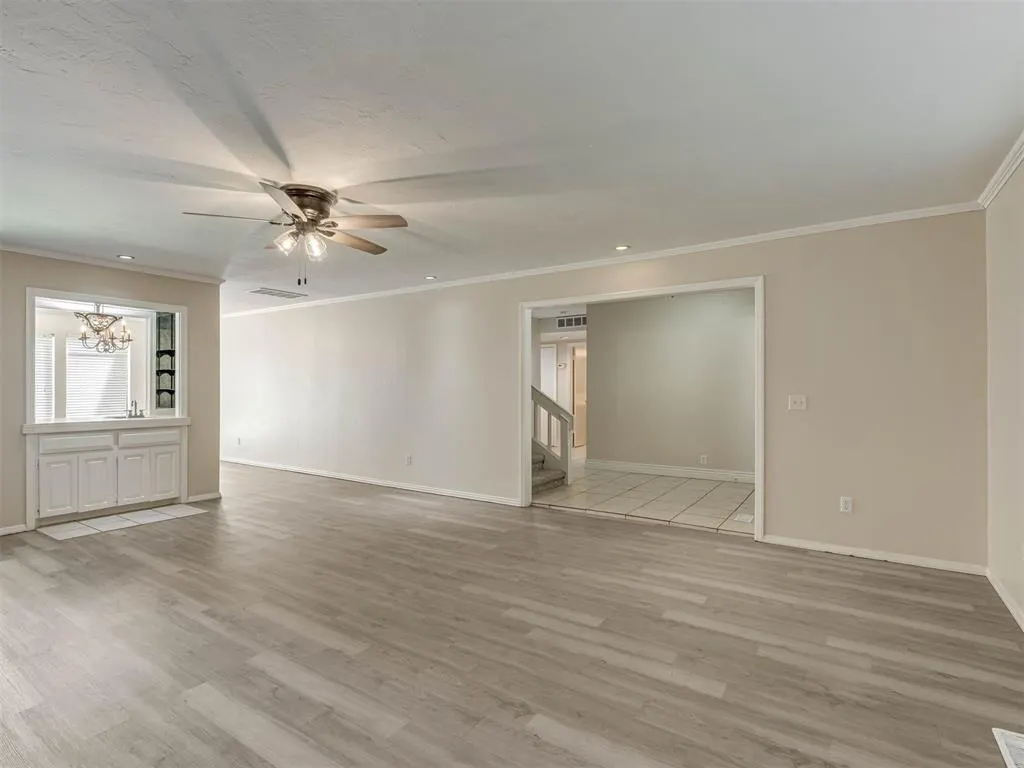 Photo 5 — 524 Canyon Road, Edmond, OK 73034