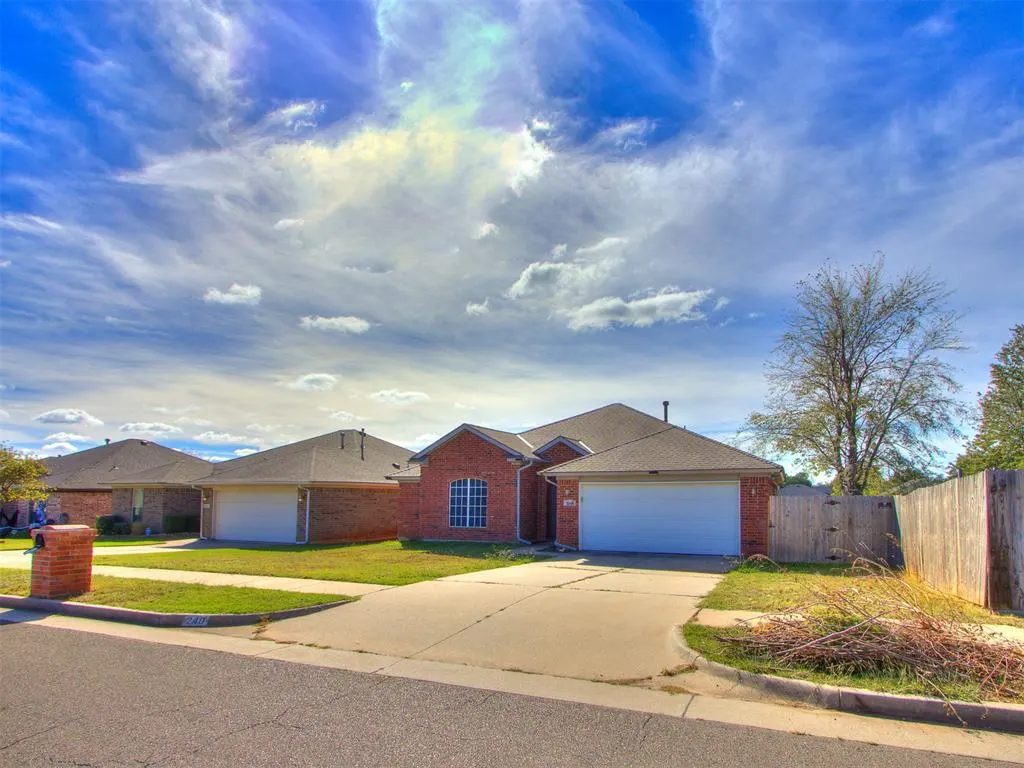 Photo 17 — 240 SE 23rd Street, Moore, OK 73160