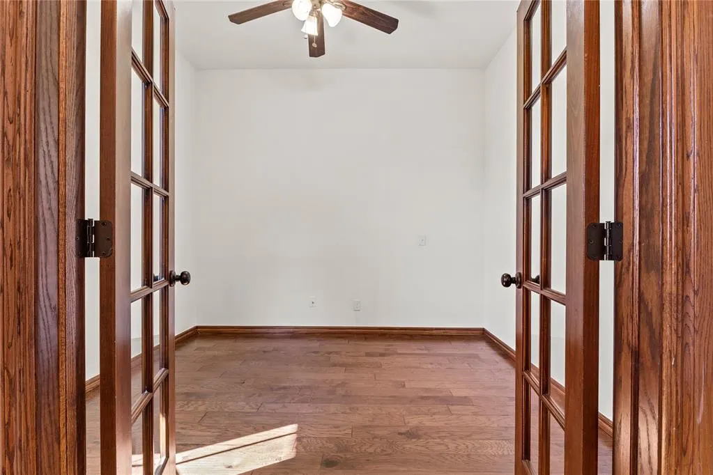 Photo 6 — 1304 Crimson Drive, Weatherford, OK 73096